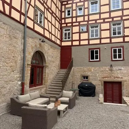 Schlossbrauerei * לנגנבורג